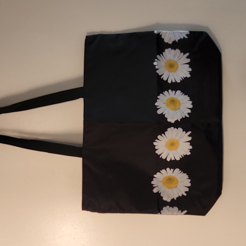 NEW- Tote Bag - Shoulder Bag- DAISIES